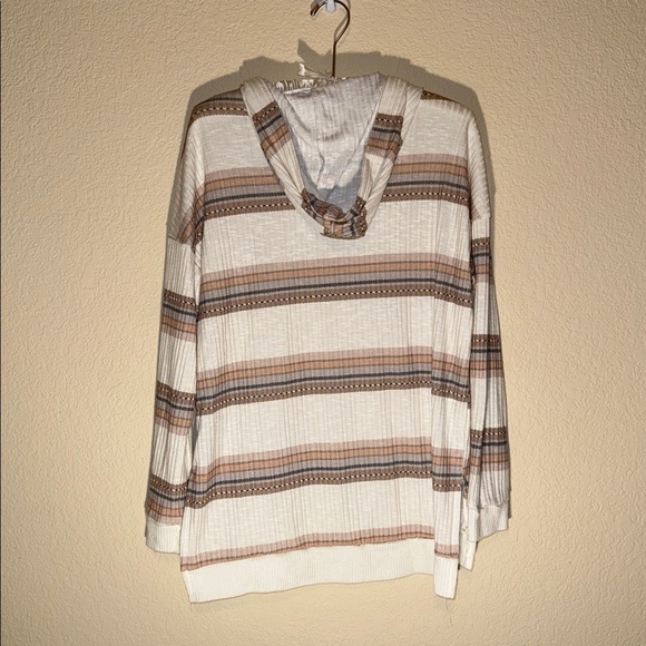 BKE V-Neck Sweater with Cream and Tan Stripes - Picture 3 of 4